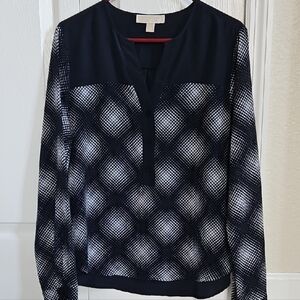 Elegant Black and White Women's Top